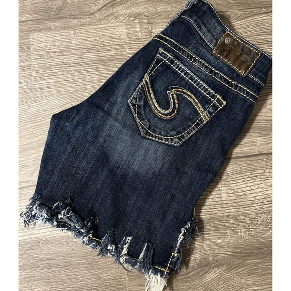 Silver Jeans Pants - Silver Jeans Women's Suki Mid Rise Destructed Cut-Off Jean Shorts SZ 26 (27x8)